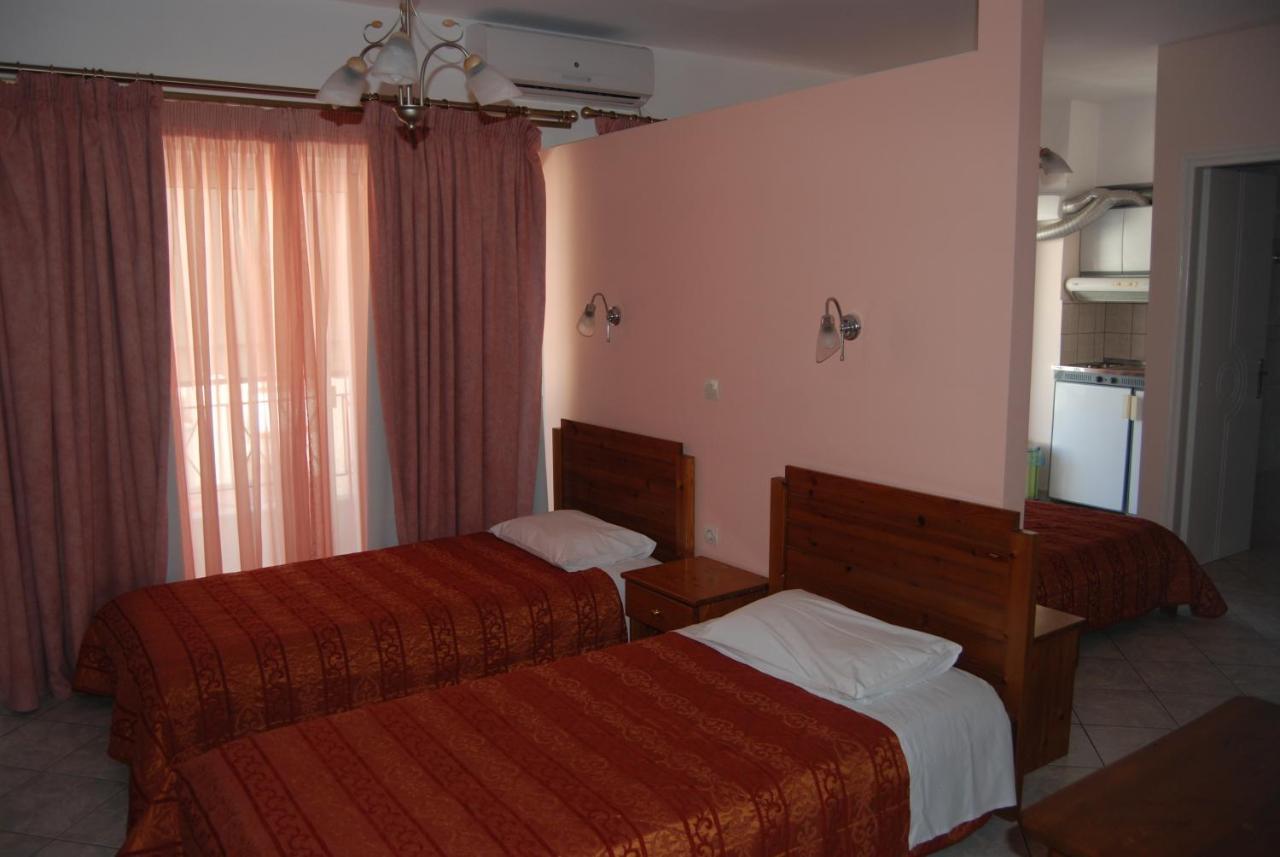 Hotel Chrisi Akti Nafpaktos Exterior foto